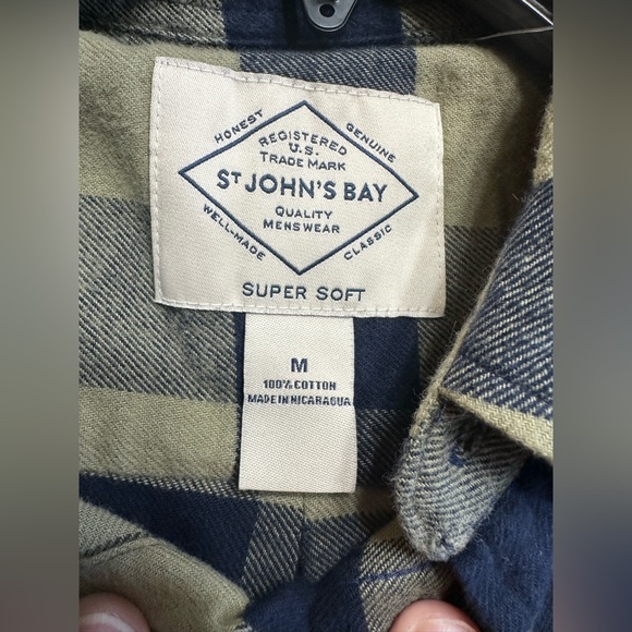 St Johns Bay Men’s Sage Buffalo Plaid Button Down Flannel Shirt NWT Size… - Picture 2 of 9